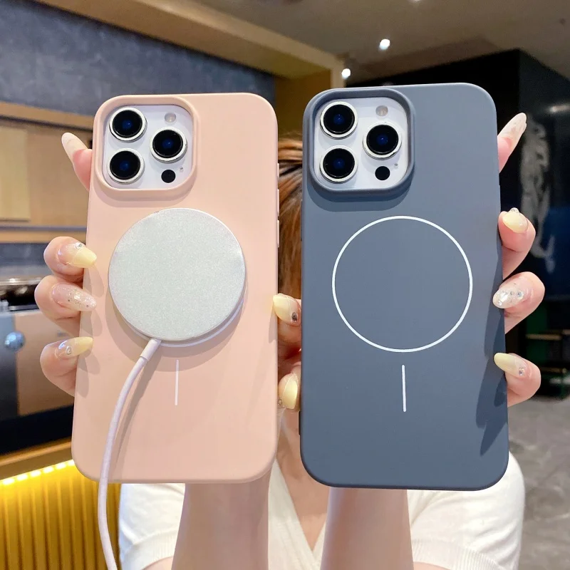 Apple Iphone 16 - Magnetic Silicone Protective Phone Case For