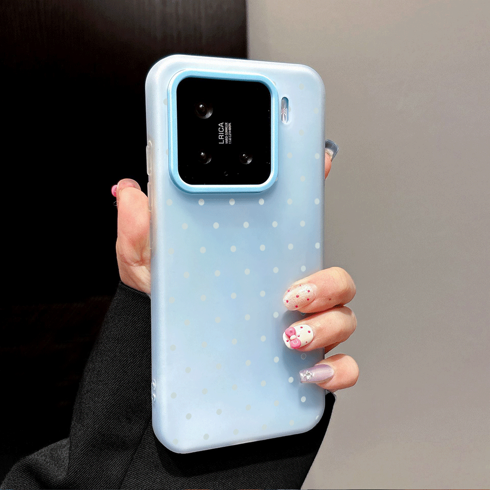 Adorable Light Blue Polka Dot  - Xiaomi Redmi Note 14 recension och pris
